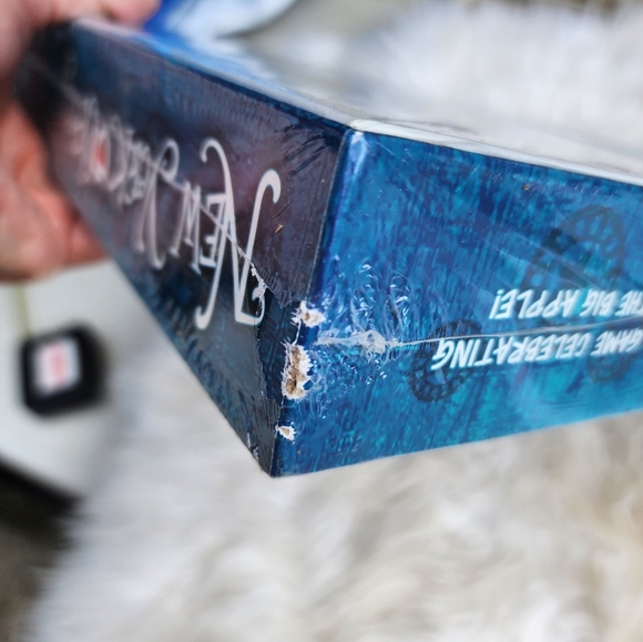 New York 🍎 Opoly..Monopoly with NY Theme NEW - Picture 4 of 7